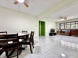 Blk 404 Woodlands Street 41 (Woodlands), HDB Executive #483413811